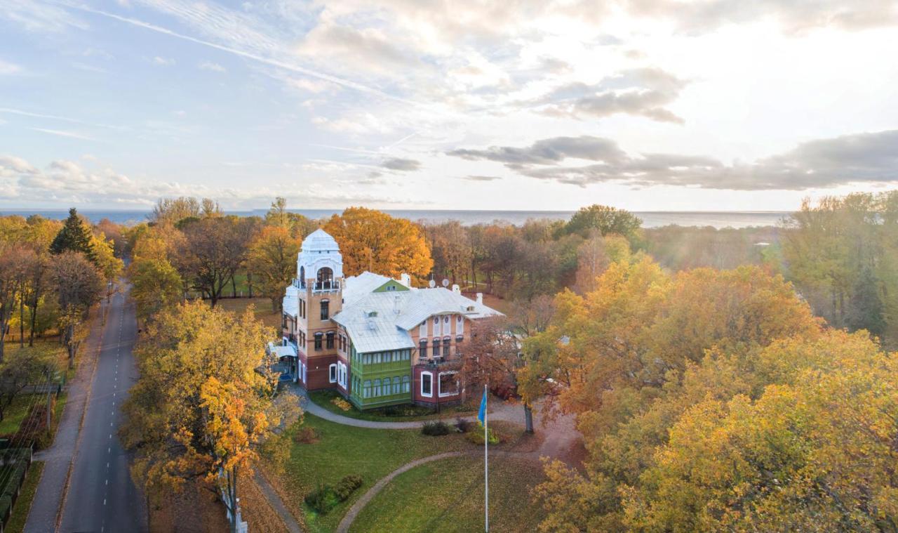 Villa Ammende Restaurant And Hotel Pärnu Exterior foto